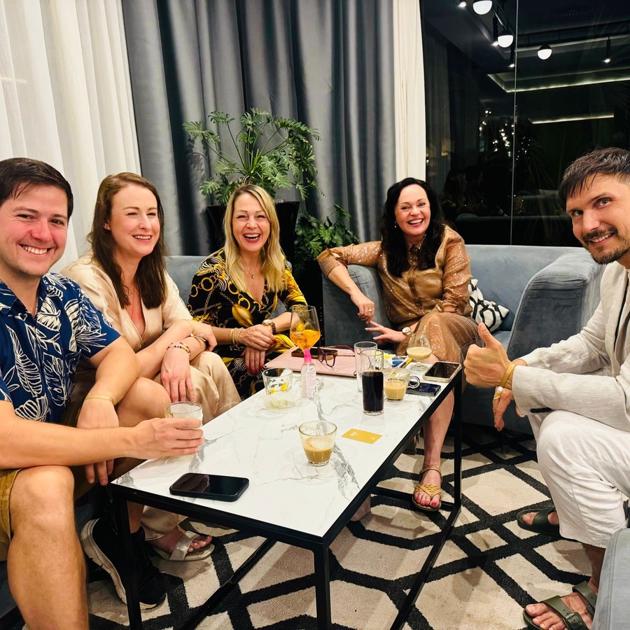Harmonelo trenutak za društvenu galeriju 4